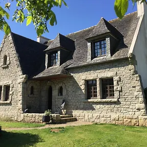 Les De Kerchelgen Saint-Sauveur (Finistere)