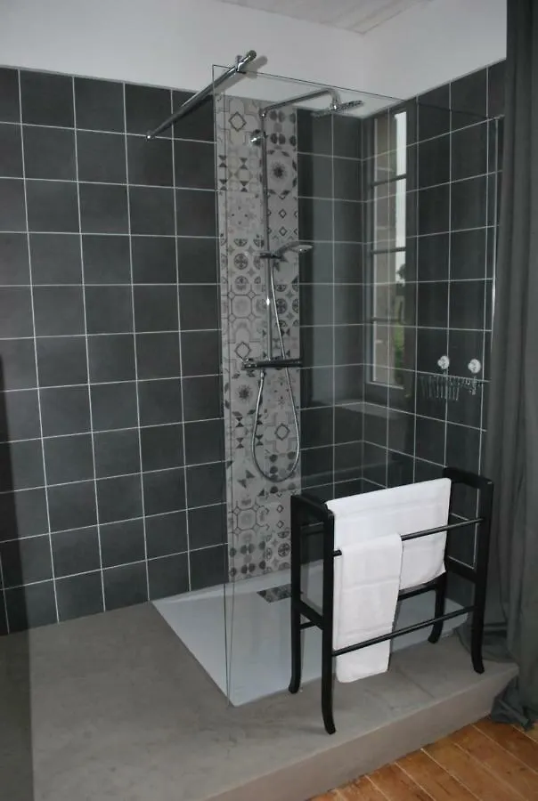 Penzion Les Chambres Du Mad Henvic Francie